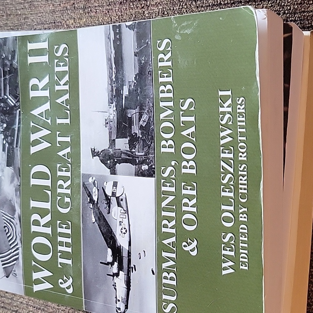 Book Bundle - Picture 9 of 9